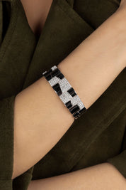 Statement Pavé Cuff